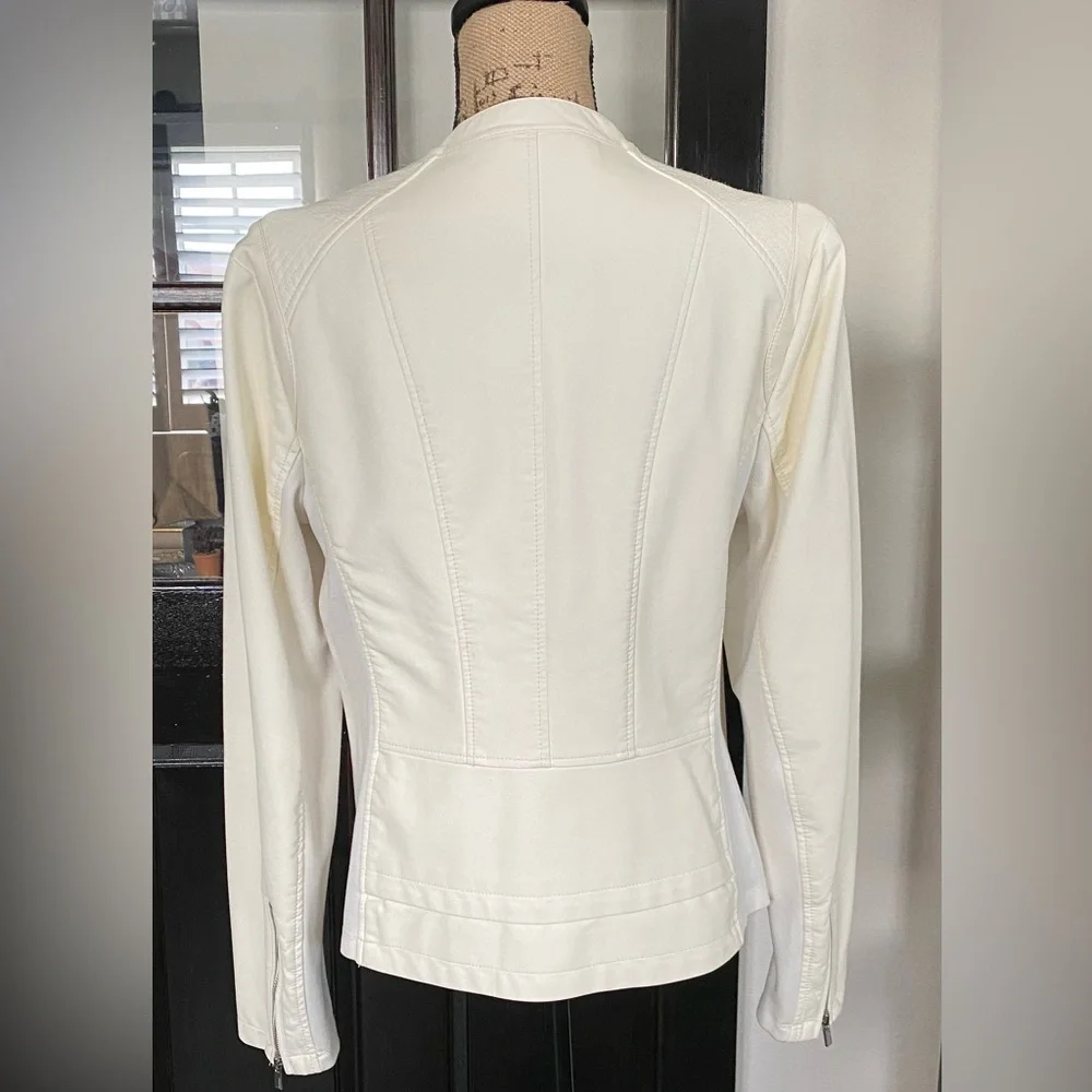 NWOT. Express Faux Leather Moto
Jacket, Sz L - Picture 4 of 10